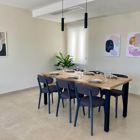 Bugibba Square Seafront Lux Apartments By Holi St. Paul's Bay Ngoại thất bức ảnh