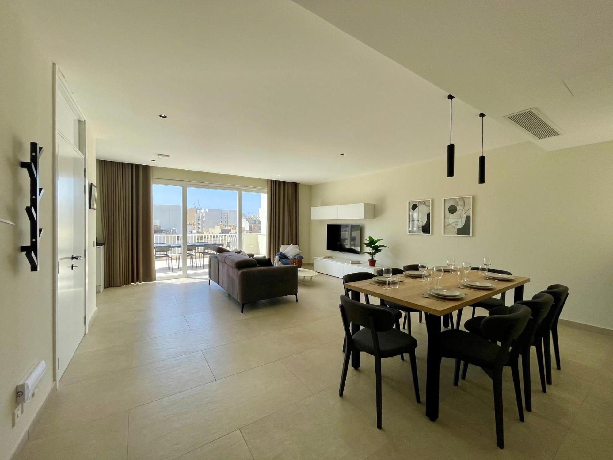 Bugibba Square Seafront Lux Apartments By Holi St. Paul's Bay Ngoại thất bức ảnh