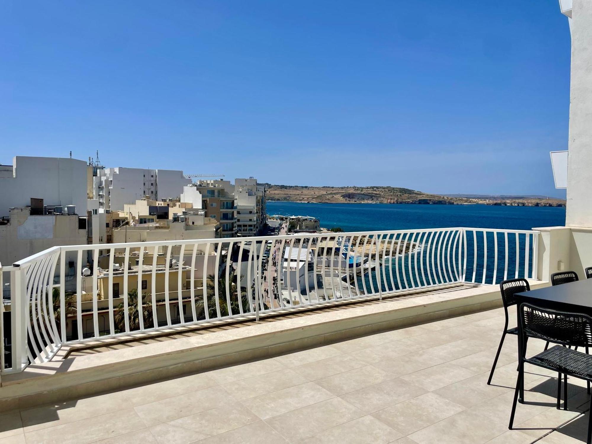 Bugibba Square Seafront Lux Apartments By Holi St. Paul's Bay Ngoại thất bức ảnh
