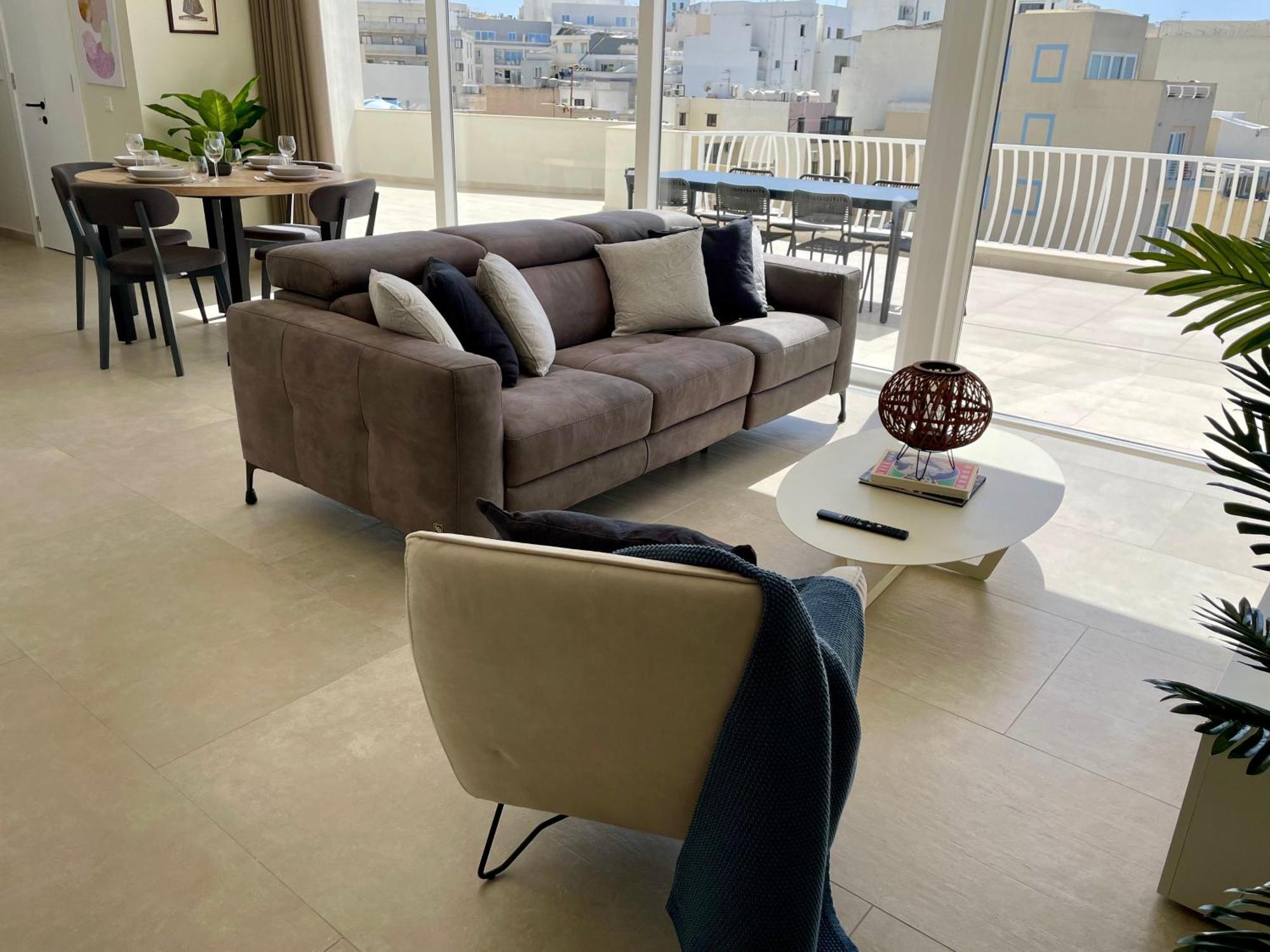 Bugibba Square Seafront Lux Apartments By Holi St. Paul's Bay Ngoại thất bức ảnh